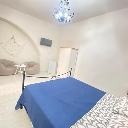 Holiday home White House